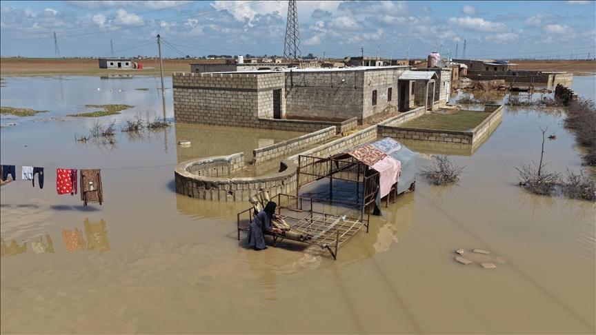 سوريا.. الفيضانات تغمر نحو 400 منزل في الحسكة