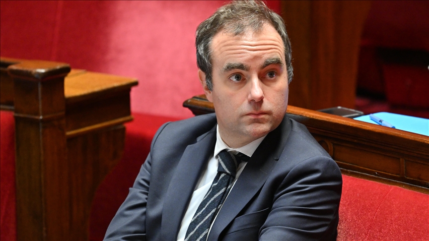 France asks major refinery to boost output amid surging energy prices