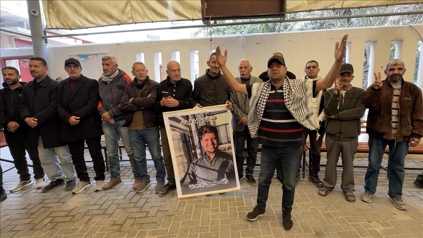 غزة.. وقفة ضد انتهاكات إسرائيل بحق الأسرى الفلسطينيين