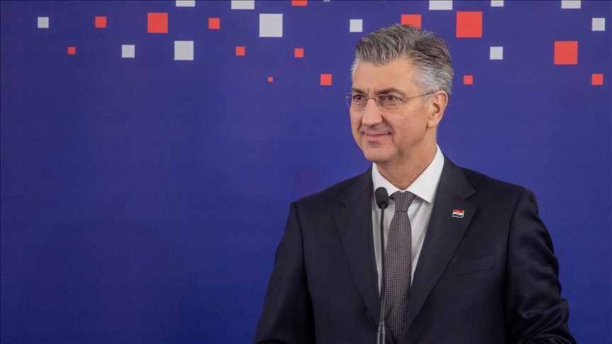 Croatia caps fuel prices to curb rising energy costs