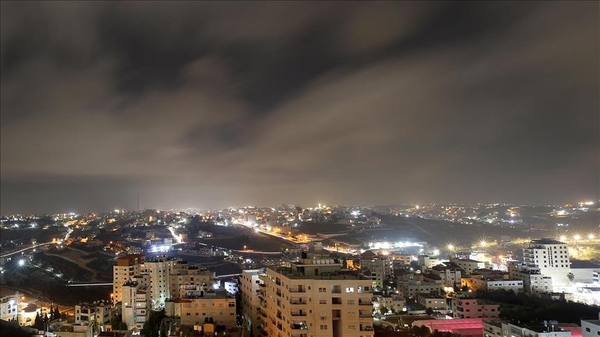 В результате нападений израильтян на Западном берегу ранены 8 палестинцев