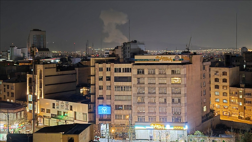 US-Israeli strike hits broadcast center in southern Iran, killing 1: Report