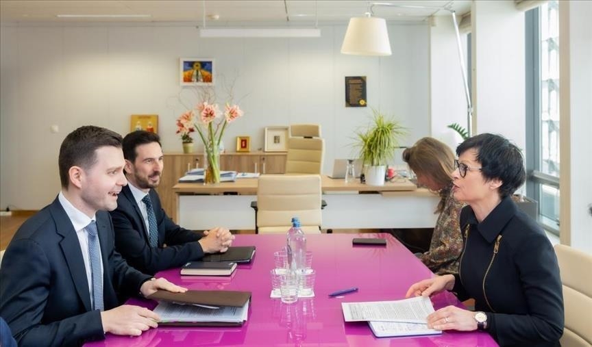 Средба Муцунски - Кос во Брисел: Владата е целосно мобилизирана за исполнување на ЕУ-реформите