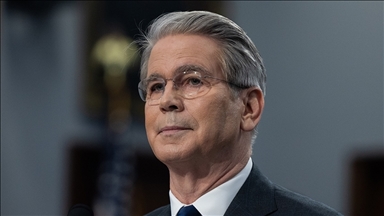 ABD Hazine Bakanı Bessent, İran'a saldırılar için "yeterli kaynağa" sahip olduklarını savundu