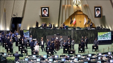 L’Iran dément toute négociation avec les États-Unis, Qalibaf dénonce des « fausses informations »