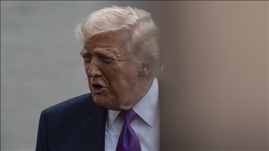 Trump: (İran) Onlar da anlaşma yapmak istiyor, bugün muhtemelen telefonla görüşeceğiz