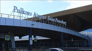 Russie : Plus de 100 vols retardés ou annulés à Saint-Pétersbourg en raison d’une attaque de drones ukrainiens