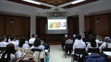 Yaşlılarda kötü ağız sağlığı Alzheimer riskini 4 kat artırıyor