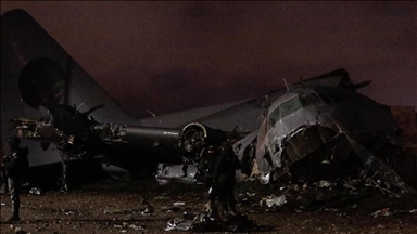 Avion i Forcave Ajrore të Kolumbisë rrëzohet me deri në 100 trupa në bord