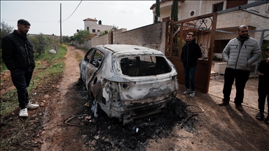 نيران المستوطنين بدير الحطب.. منازل محروقة وفلسطينيون ينجون بصعوبة