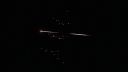 İran, İsrail ile ABD'nin bölgedeki bazı üslerini hedef aldıklarını duyurdu