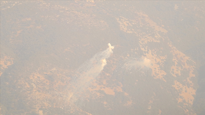 Lübnan resmi haber ajansı: İsrail, ülkenin güneyindeki Hamul bölgesini fosfor bombasıyla hedef aldı