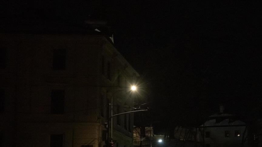 В Кувейте после падения фрагментов снарядов повреждены линии электропередачи