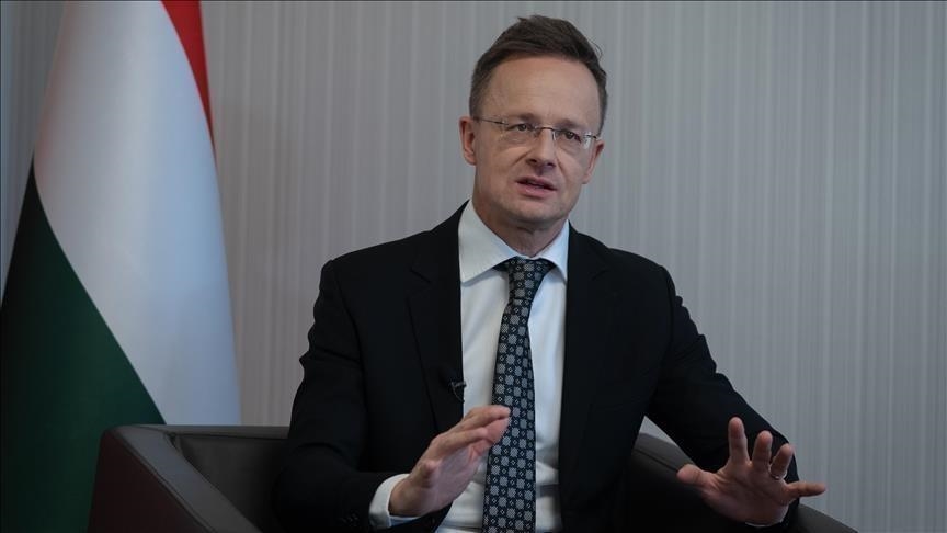 "هذا هراء".. سيارتو يرد على اتهامات بتسريب معلومات إلى روسيا