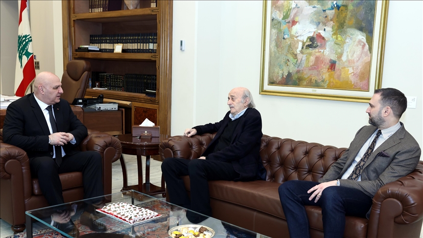 جنبلاط: التفاوض مشروع عالميا إذا بُني على أسس معروفة