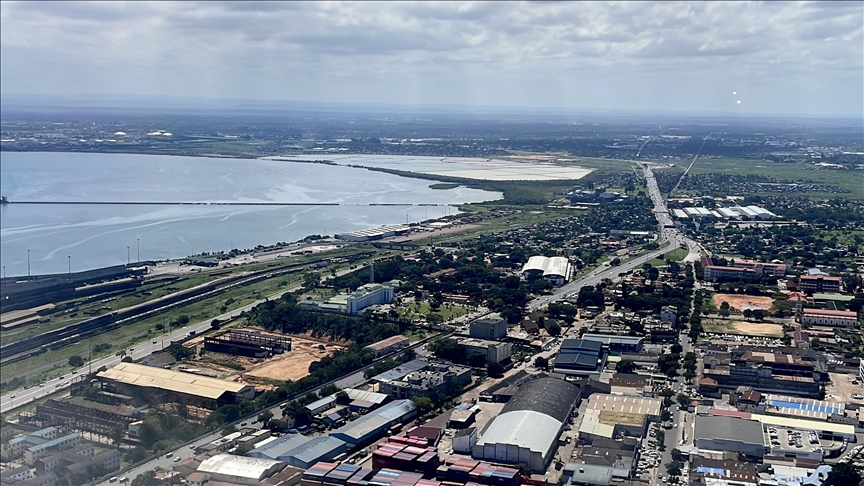 Mozambique floods kill 18 as heavy rains continue