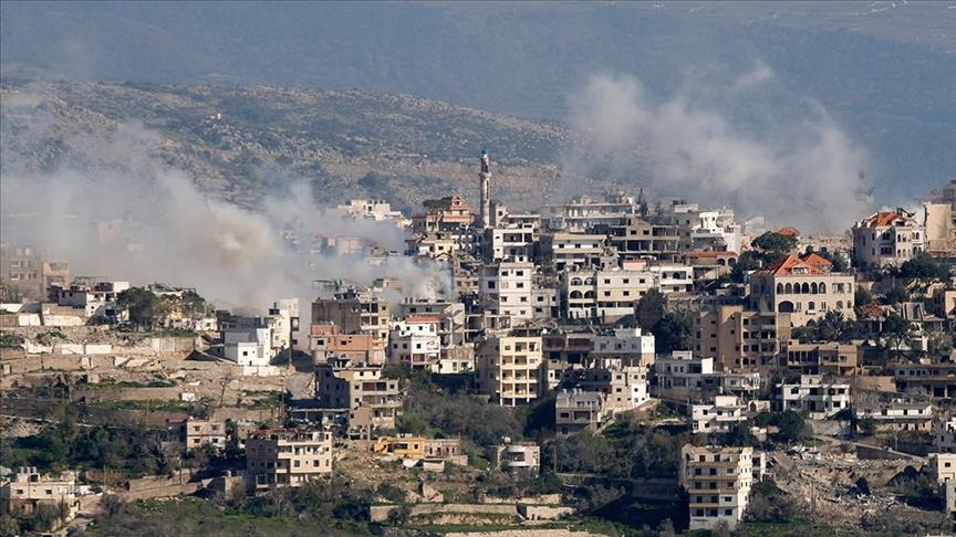 الجيش الإسرائيلي ينذر سكان 3 مناطق جنوبي لبنان بالإخلاء 