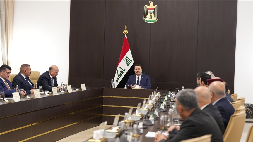 العراق يُقر "حق الرد" على أي اعتداءات عسكرية ضد "الحشد الشعبي"