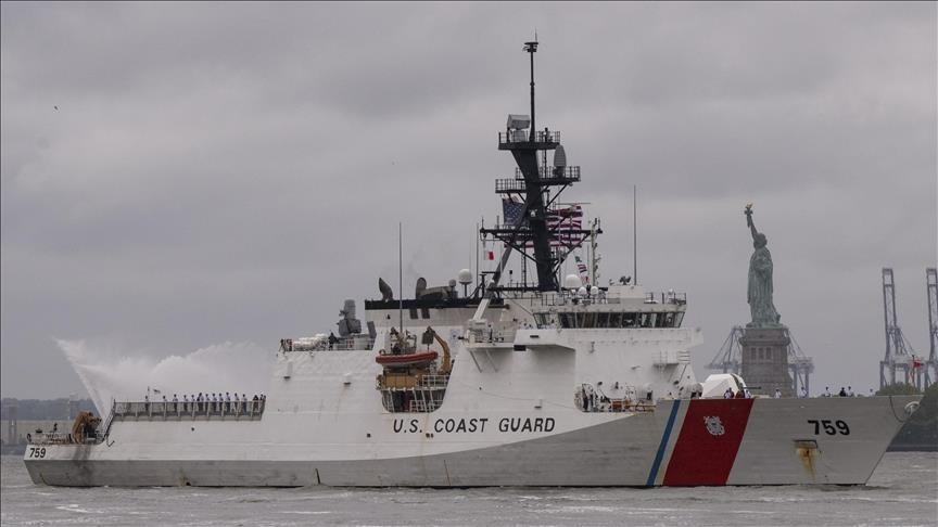 و. س جورنال: آلاف المارينز الأمريكيين في طريقهم إلى الشرق الأوسط