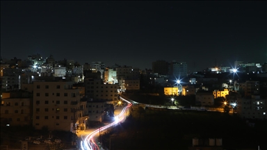 Filistin topraklarını gasbeden İsrailliler, işgal altındaki Batı Şeria’da 3 Filistinliyi yaraladı