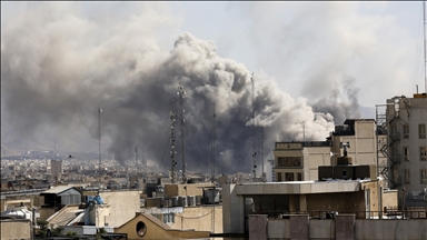 Traders bet millions on oil contracts minutes before Trump's post on postponing Iran strikes: Report