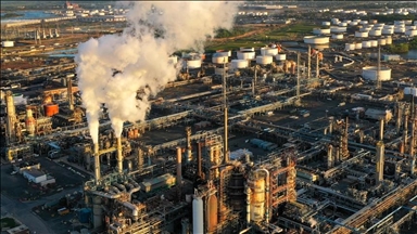 Kebakaran besar terjadi usai ledakan di kilang Valero Texas, AS