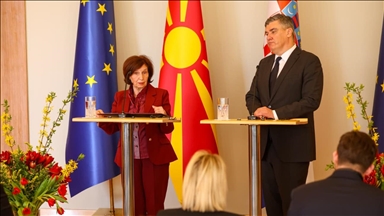 Siljanovska-Davkova pas takimit me homologun kroat: Nuk ka vend për standarde të dyfishta në procesin eurointegrues