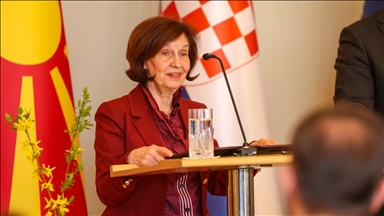  Сиљановска-Давкова по средбата со Милановиќ: Нема место за двојни стандарди во евроинтегративниот процес