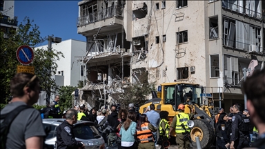 إيران: قصفنا مواقع بإسرائيل وقواعد أمريكية في المنطقة