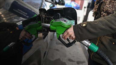 Irska privremeno smanjuje poreze na gorivo usred energetske krize na Bliskom istoku