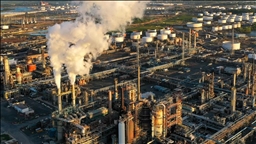 Kebakaran besar terjadi usai ledakan di kilang Valero Texas, AS