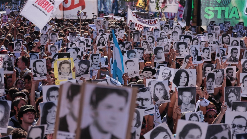 Hiljade ljudi obilježavaju 50. godišnjicu vojnog udara u Argentini