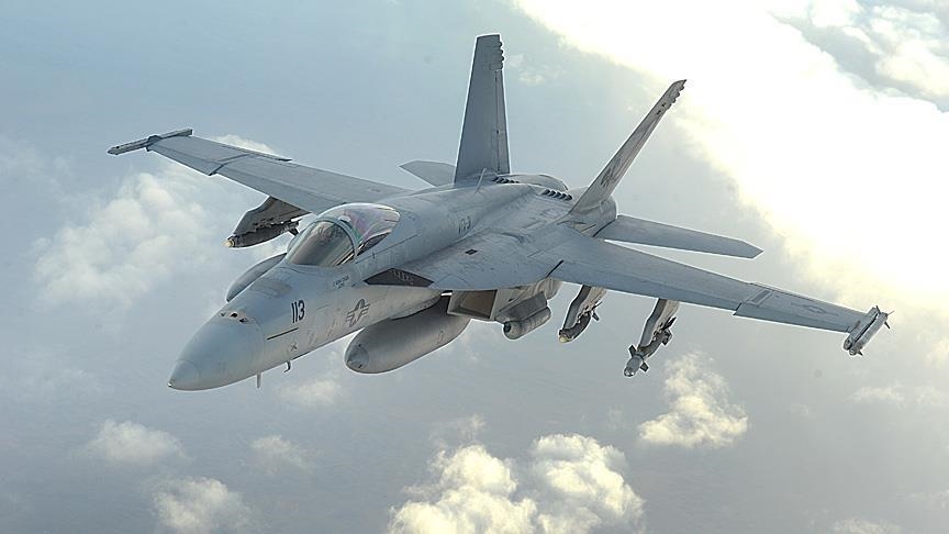 Artêşa Mihafizên Şoreşê: Balafira şer a F-18ê ya Amerîkayê hat lêxistin