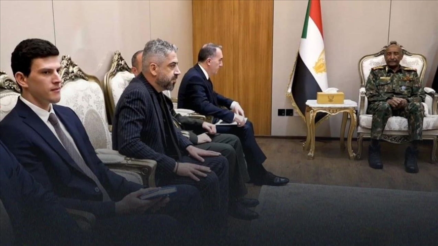 البرهان: السودان حريص على تطوير العلاقات مع تركيا