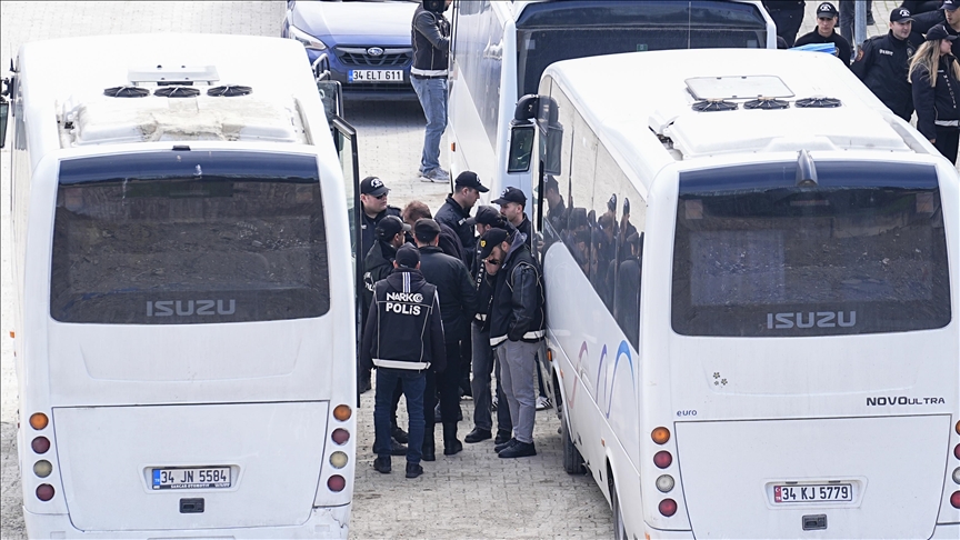 İstanbul'daki uyuşturucu soruşturmasında 14 kişi gözaltına alındı