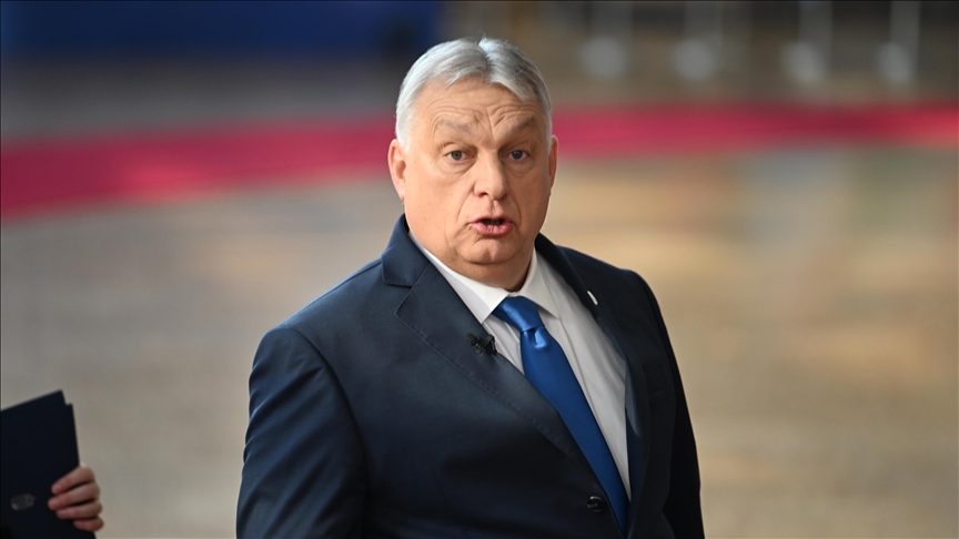 Hungaria kërcënon ndërprerjen e furnizimit me gaz të Ukrainës për shkak të mosmarrëveshjes për tranzitin e naftës ruse