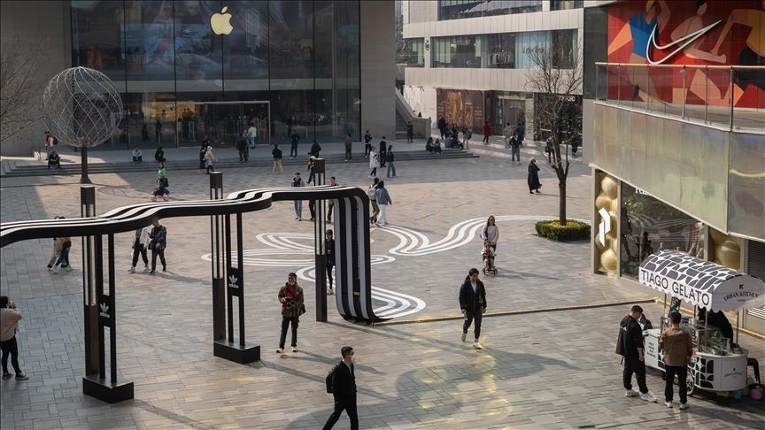 Disa vende aziatike miratojnë punën në distancë për shkak të rritjes së çmimit të naftës