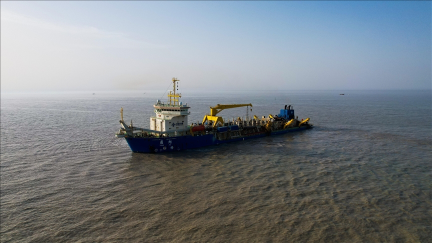 Japanese shipping group seeks Tokyo’s help for dozens of vessels stranded in Persian Gulf