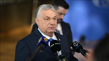 Hungary threatens to halt gas supplies to Ukraine over Russian oil transit dispute