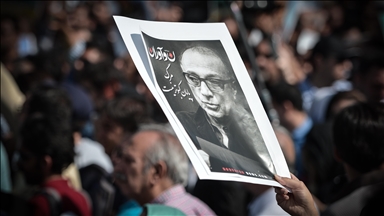 Dünyaca ünlü İranlı yönetmen Kiyarüstemi'nin Tahran'daki evi ABD-İsrail saldırılarında zarar gördü