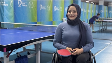 Yeni başladığı para masa tenisinde Türkiye üçüncüsü olan Hatice hedef yükseltti