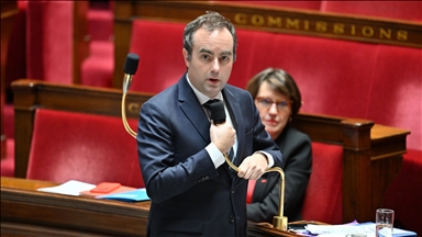 France won’t join to open Hormuz by force but ready to help secure key shipping routes, premier says