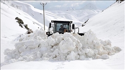 Têkoşîna ekîbên berfê di demsala biharê da jî berdewam e