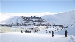 Yedikuyular Kayak Merkezi'nde ziyaretçi sayısı 500 bini aştı