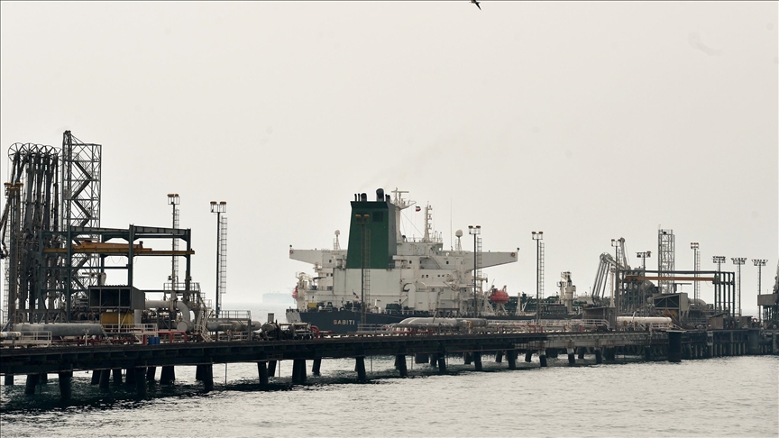 Iran says oil exports reach 1.5M barrels per day despite war 