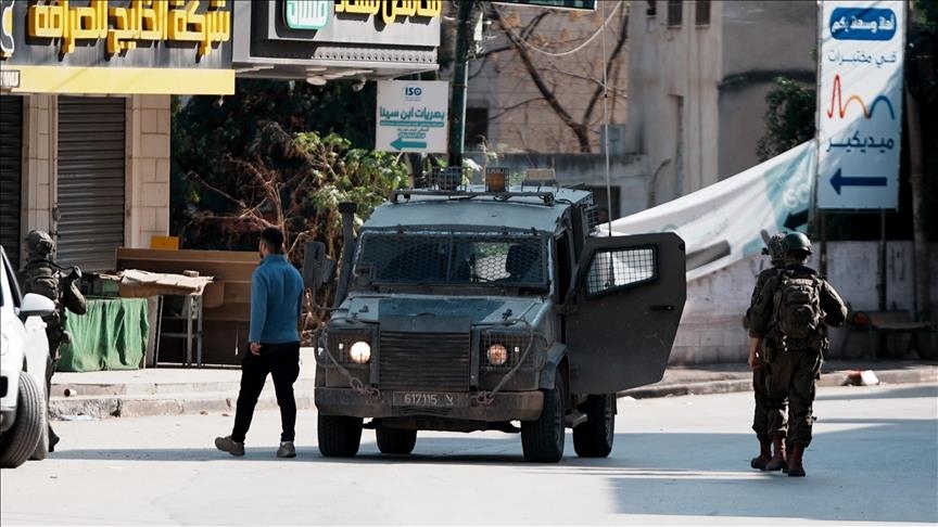 При нападении израильтян, захвативших палестинские земли, несколько палестинцев получили ранения 
