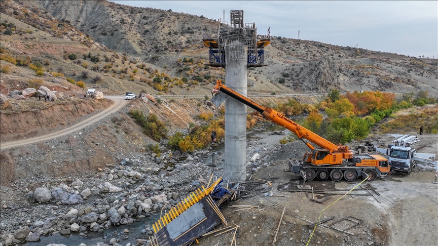 Diyarbakır'da 4 işçinin öldüğü kazaya ilişkin 10 sanığa 15'er yıla kadar hapis istemi