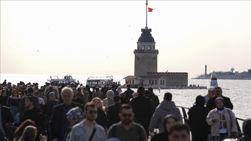 Baharda sıcaklıklar mevsim normallerinin üzerinde seyredecek