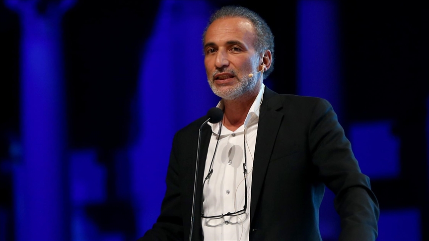France : "parodie de justice", "mascarade": les réactions fusent après la lourde condamnation de Tariq Ramadan 
