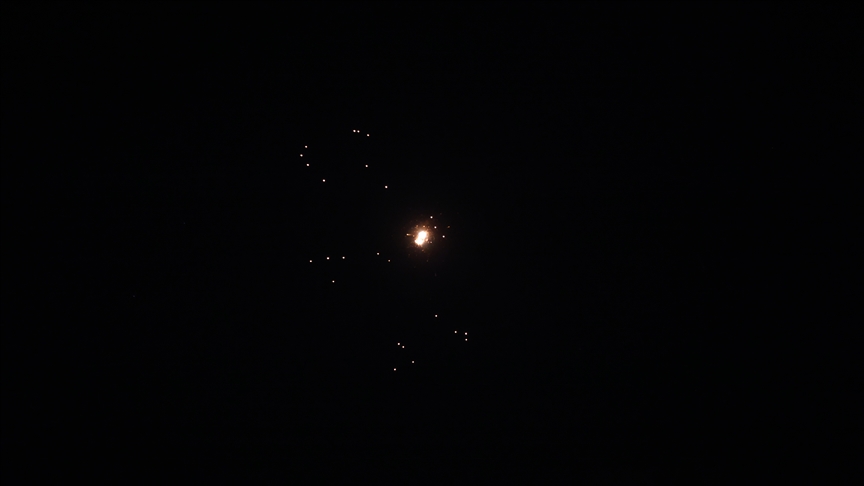 Israël : roquettes tirées depuis le Liban interceptées, le Hezbollah revendique des frappes à Tel-Aviv